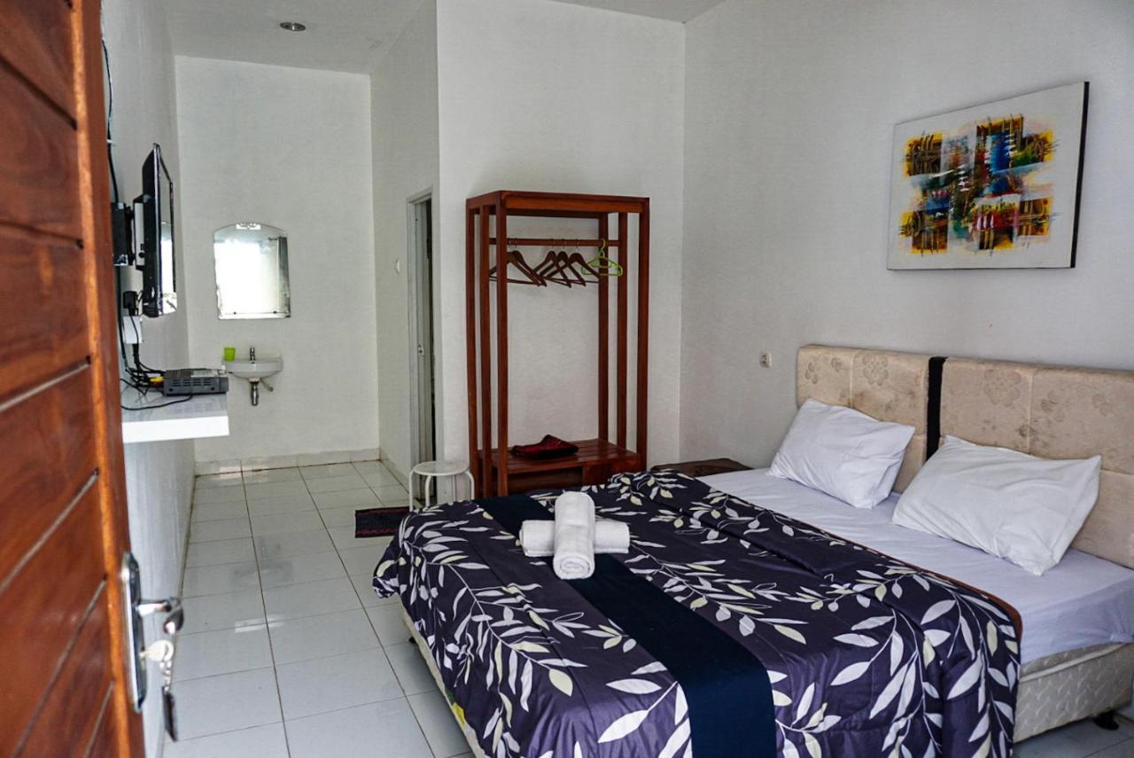 Rinjani Hill Hotel 塞姆博伦拉旺 外观 照片