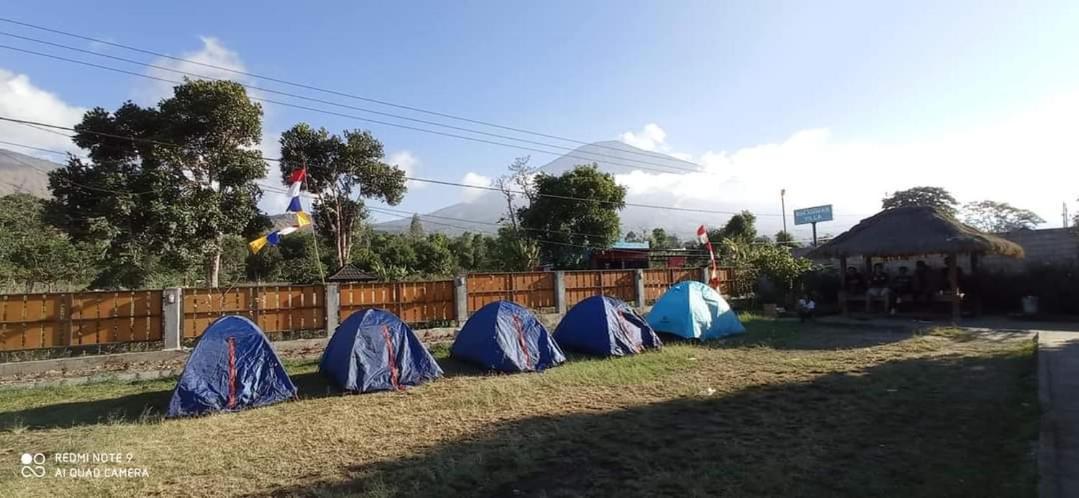 Rinjani Hill Hotel 塞姆博伦拉旺 外观 照片